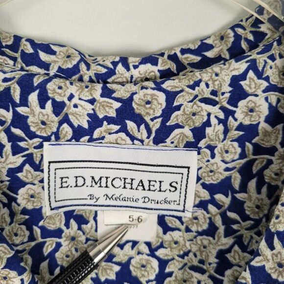 E.D. Michaels Size 5-6 Vintage Crop Blouse Buttons Long Sleeve Floral Blue - Picture 8 of 8